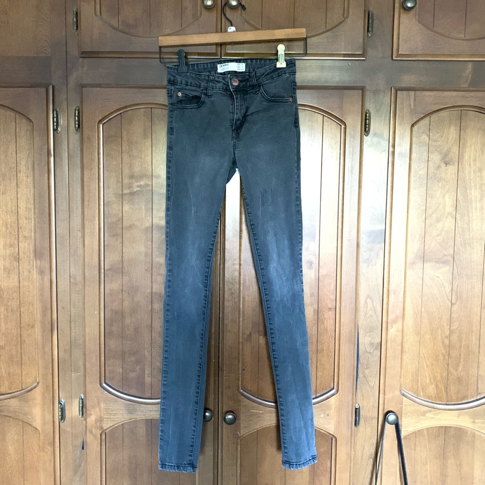 Skinny jeans